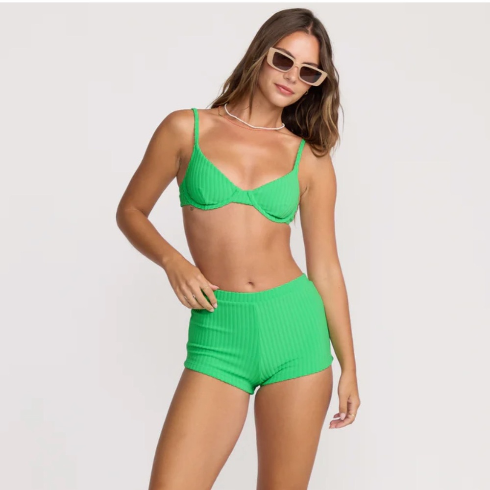 Billabong x Josie In The Loop Demi Underwire Top